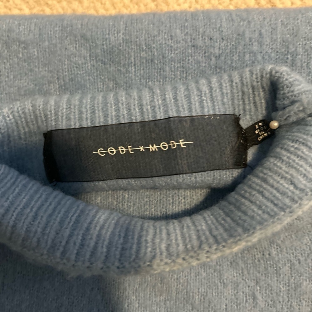 Code X Mode sweater XS - Picture 4 of 6